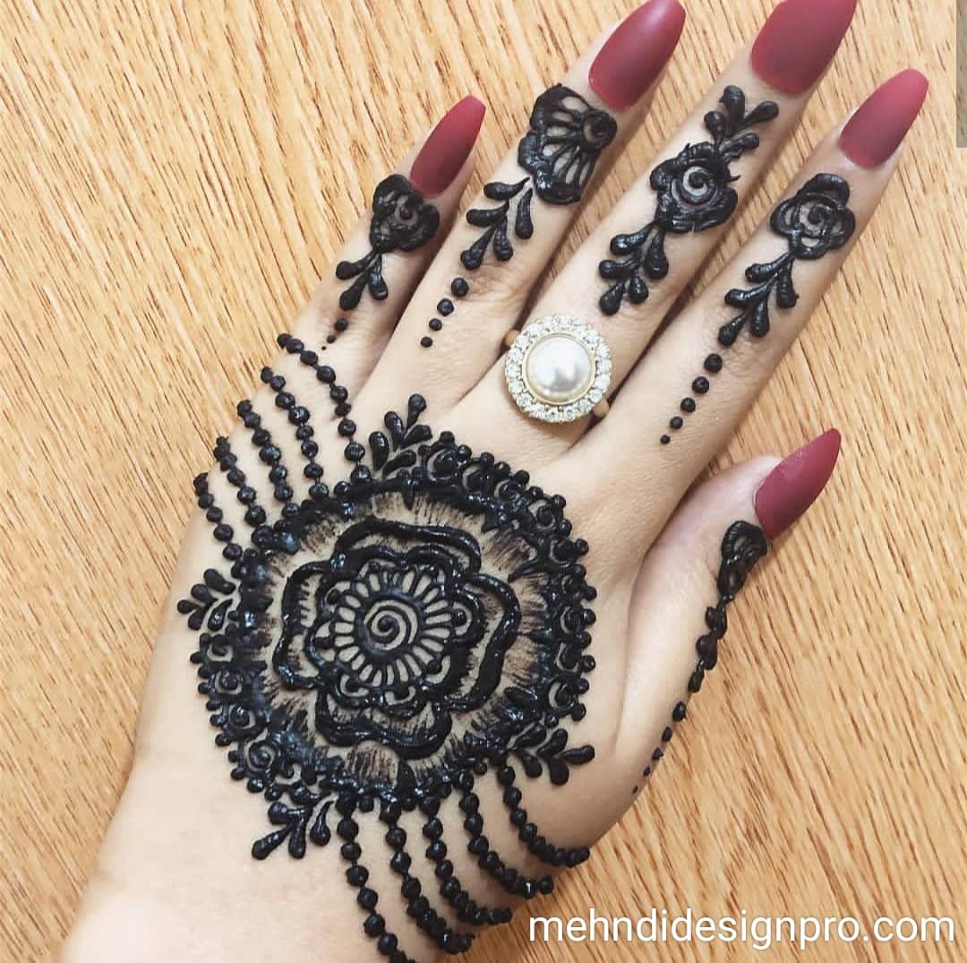 Latest Arabic Henna Designs For Wedding Season And Festivities