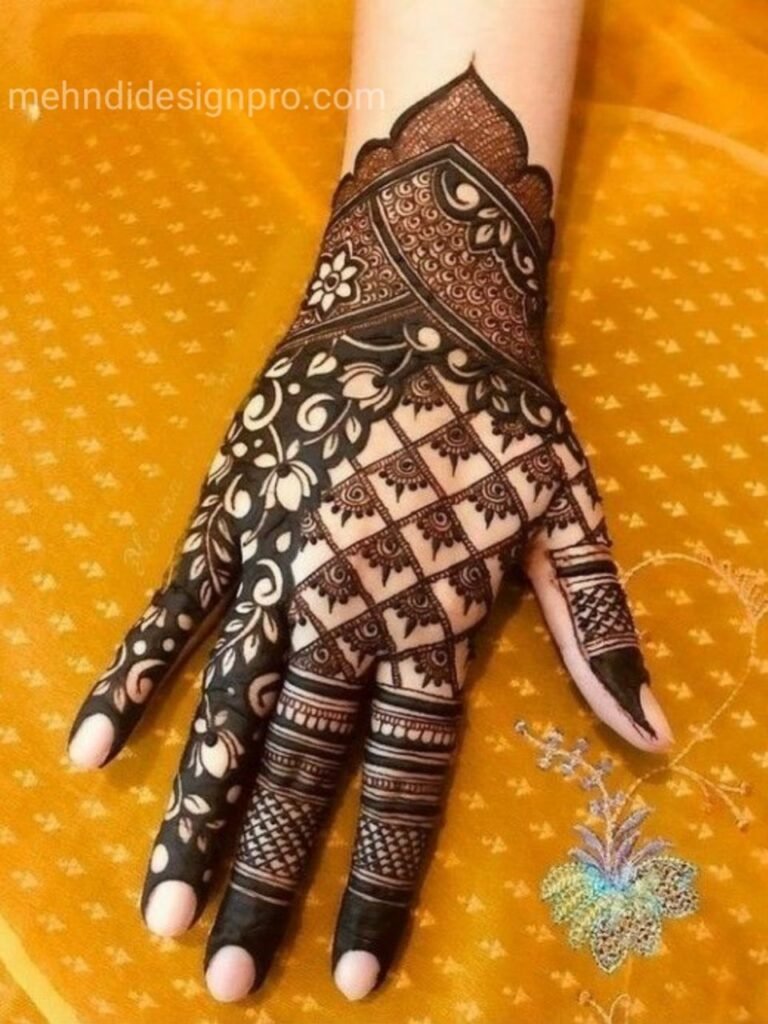K4 Henna - Beautiful Henna Mehndi Designs for Hand ❤️ IG:... | Facebook