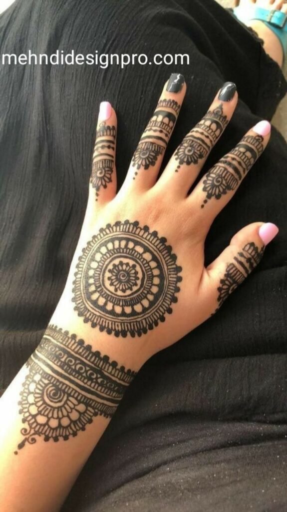 125 Front Hand Mehndi Design Ideas To Fall In Love With! | Beautiful simple  mehndi design, Latest simple mehndi designs, Simple mehndi designs