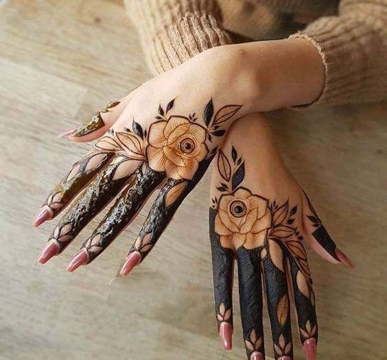 Rose flower mehndi design
