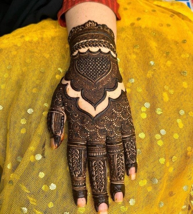 Mehndi design simple