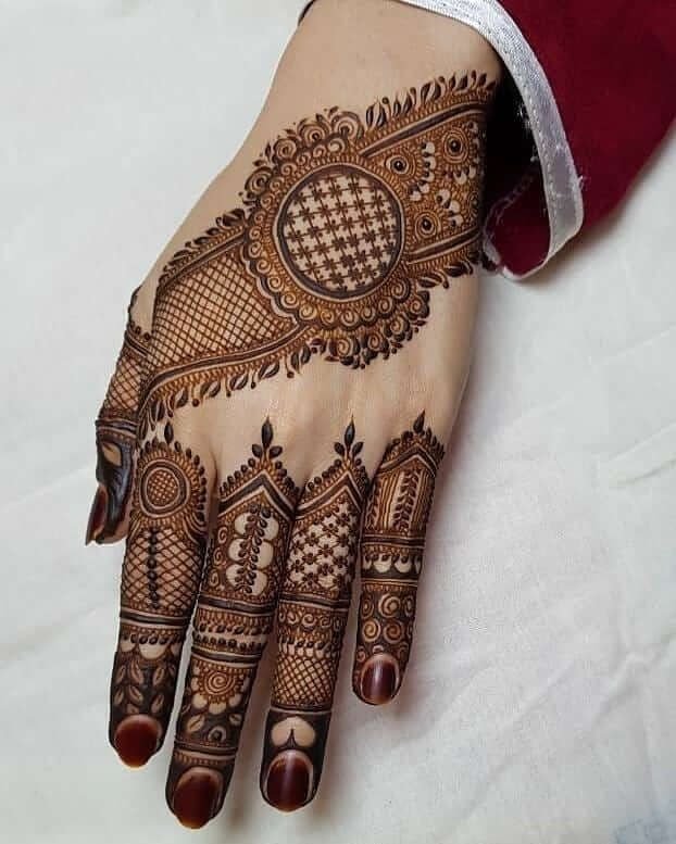 Punjabi Royal Front Hand Mehndi Design