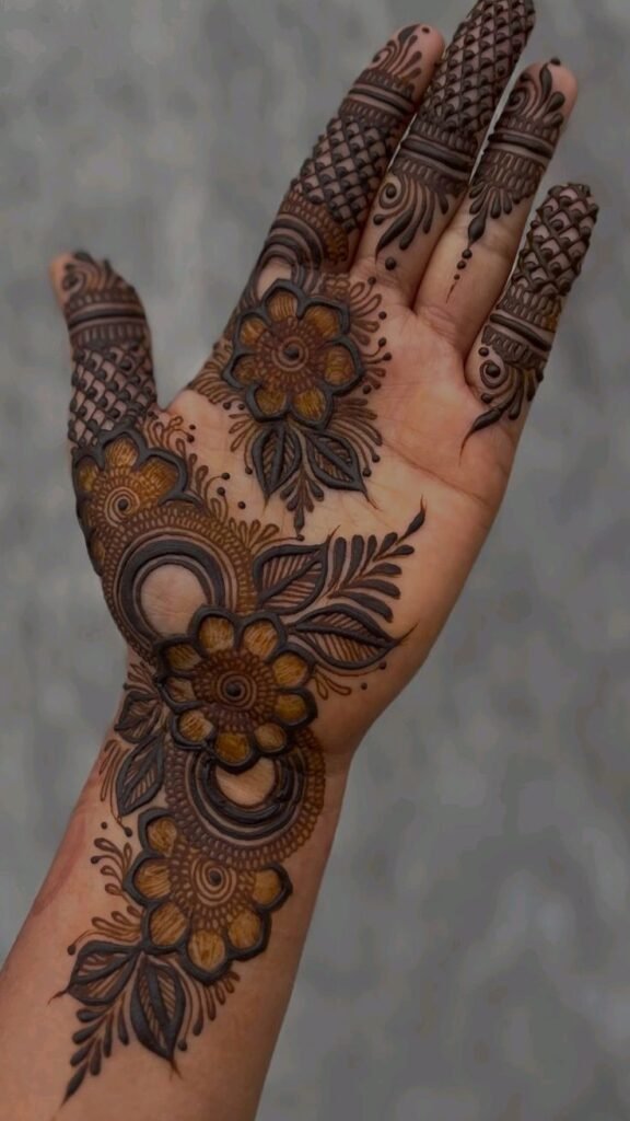 Simple mehndi design