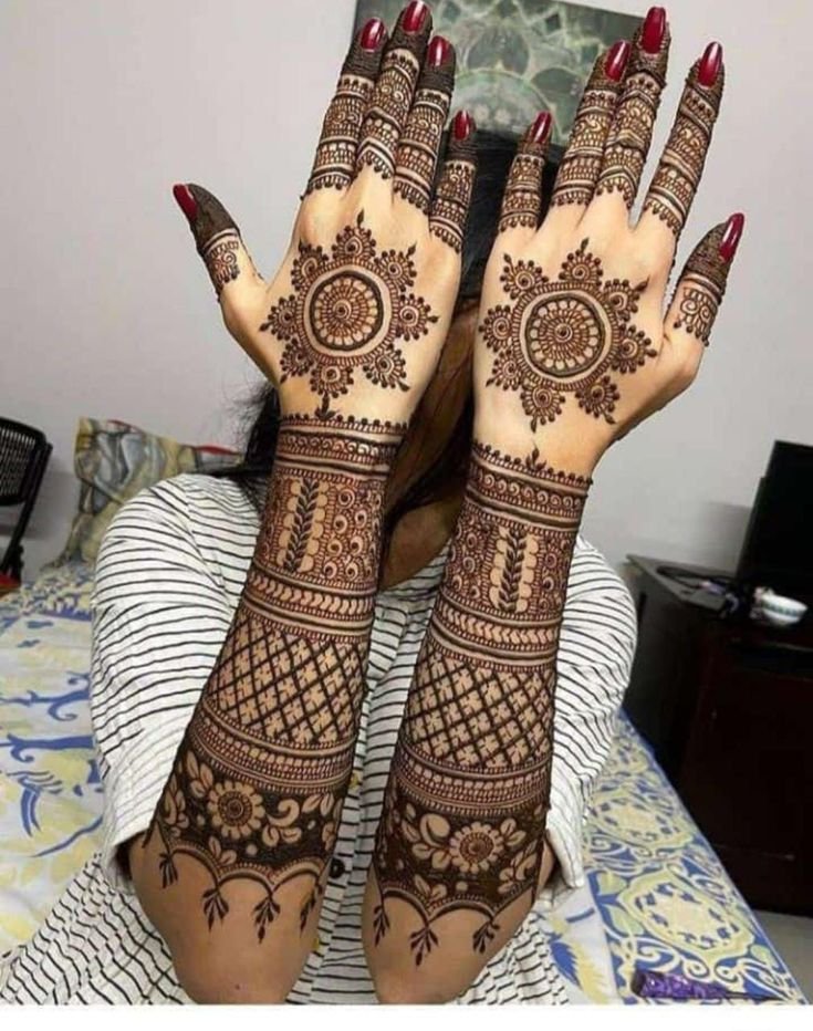 Punjabi Royal Front Hand Mehndi Design