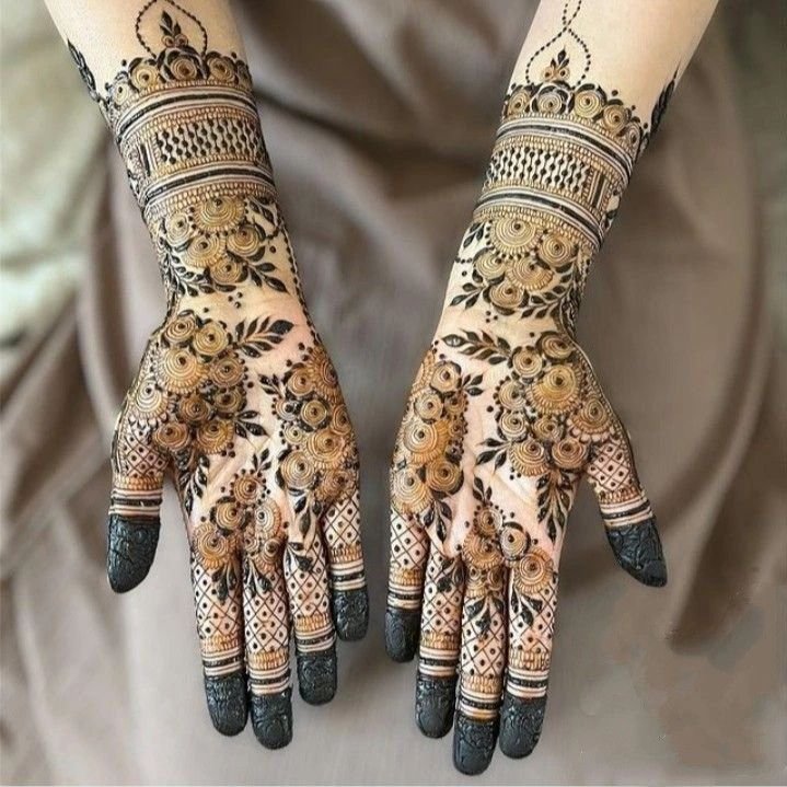 Bracelet Mehndi Design