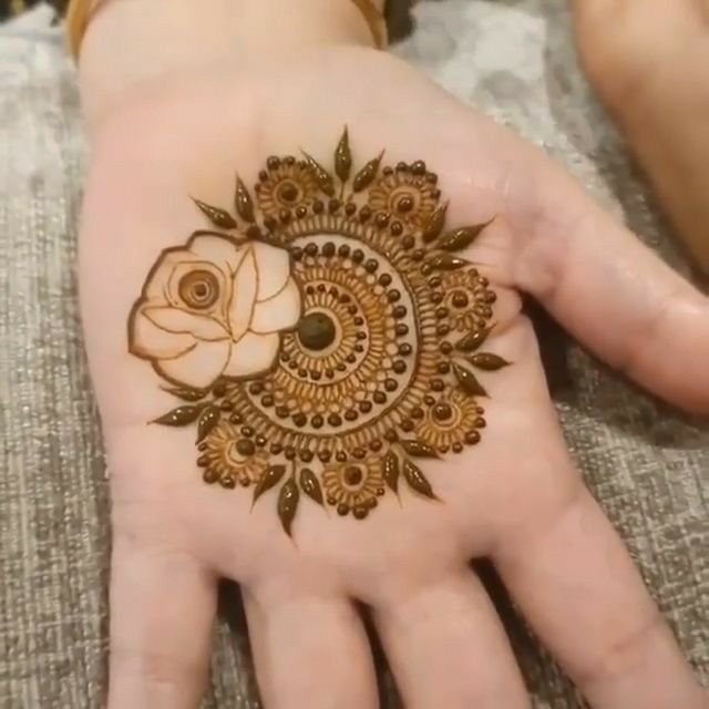 Cute mehndi design for kids