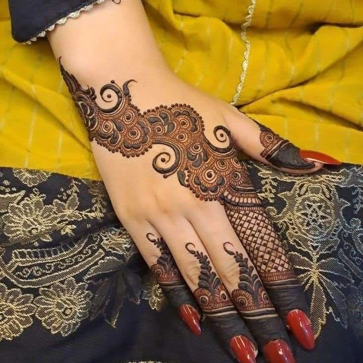 Front Hand Mehndi Design