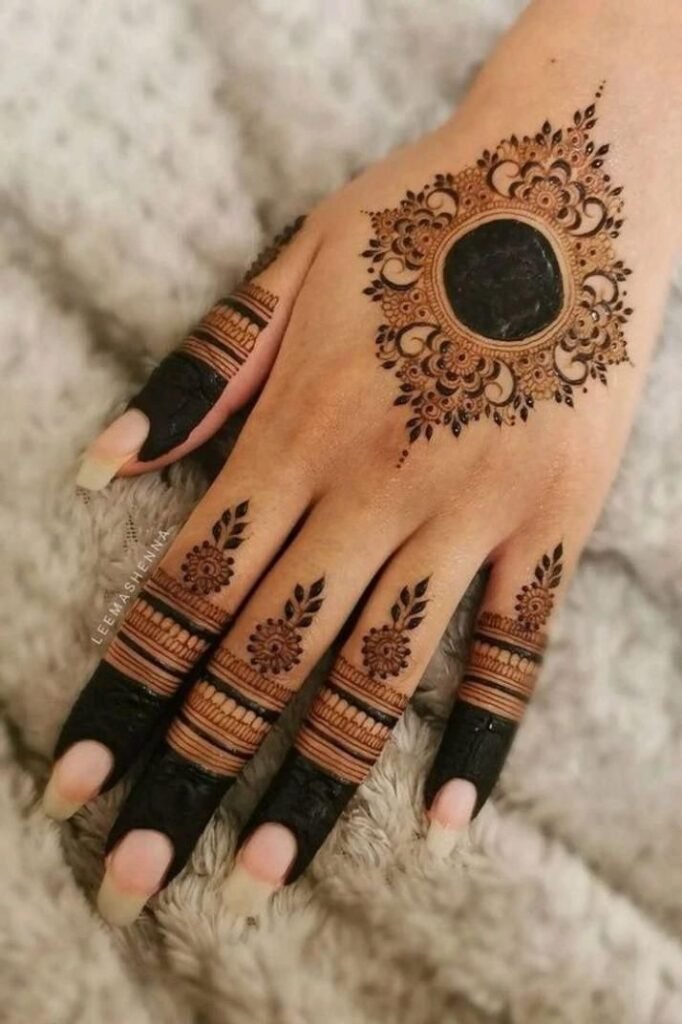 Front Hand Simple Mehndi Design