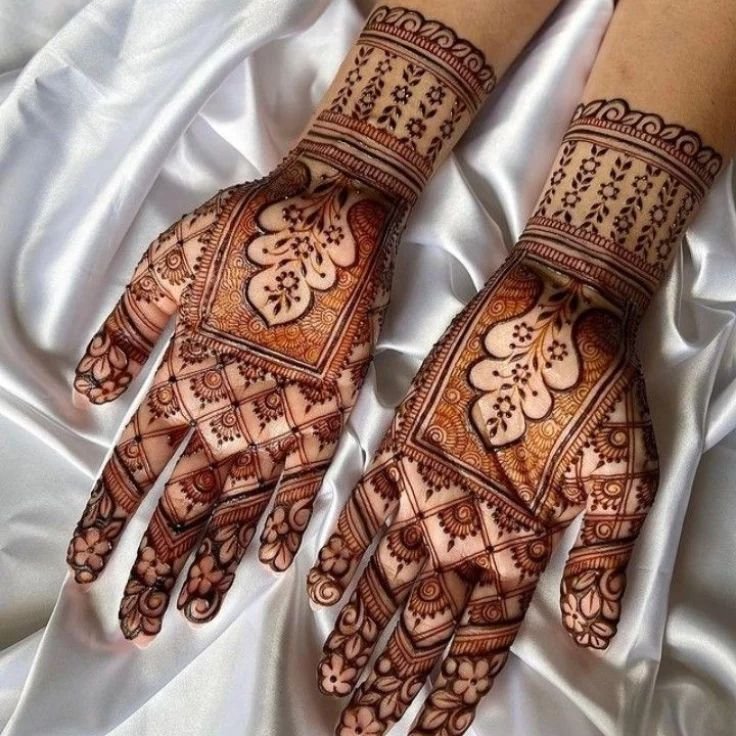 Front Hand Mehndi Design