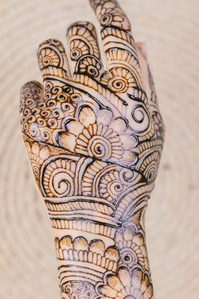 Stylish Full Hand Mehndi Design